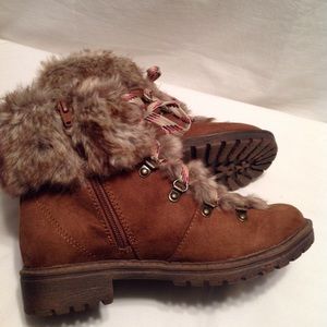 women's lilliana faux fur lace up boots